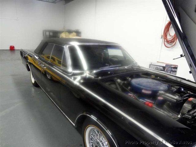 Lincoln Continental 1966 photo 1