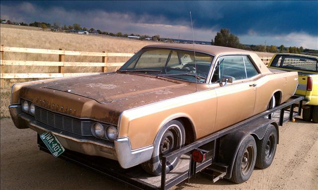 Lincoln Continental 1967 photo 1