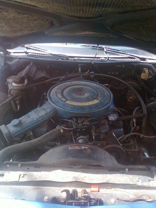 Lincoln Continental 1972 photo 2