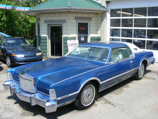 Lincoln Continental 1976 photo 31