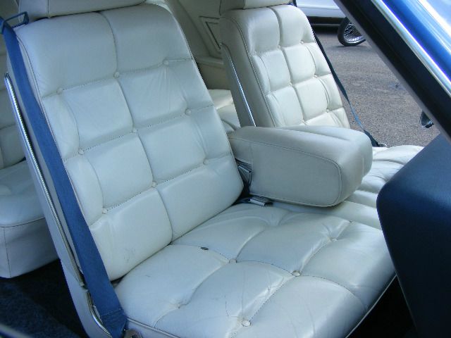 Lincoln Continental 1976 photo 38