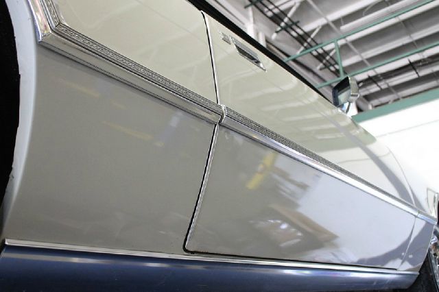 Lincoln Continental 1976 photo 19