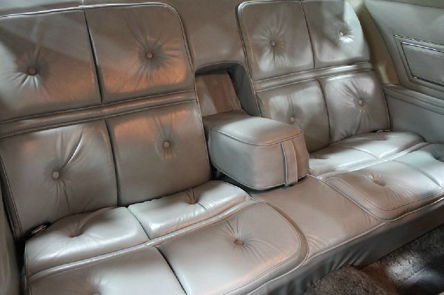 Lincoln Continental 1976 photo 63