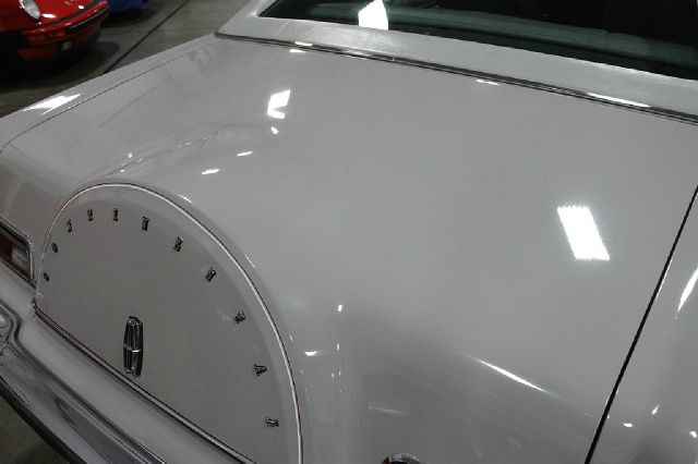 Lincoln Continental 1976 photo 64
