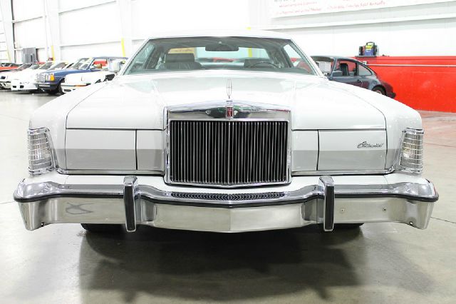 Lincoln Continental 1976 photo 66