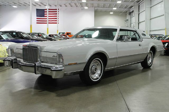 Lincoln Continental 1976 photo 72