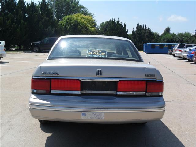 Lincoln Continental 1990 photo 4