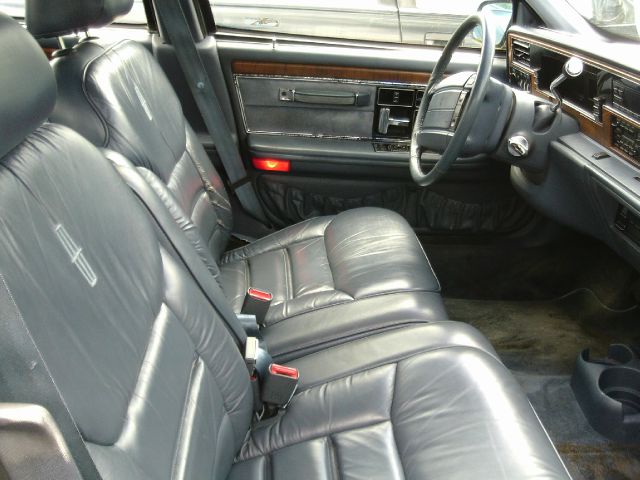 Lincoln Continental 1991 photo 3