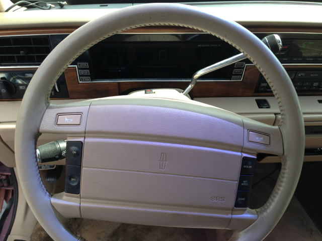 Lincoln Continental 1994 photo 1