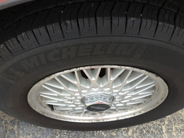 Lincoln Continental 1994 photo 26