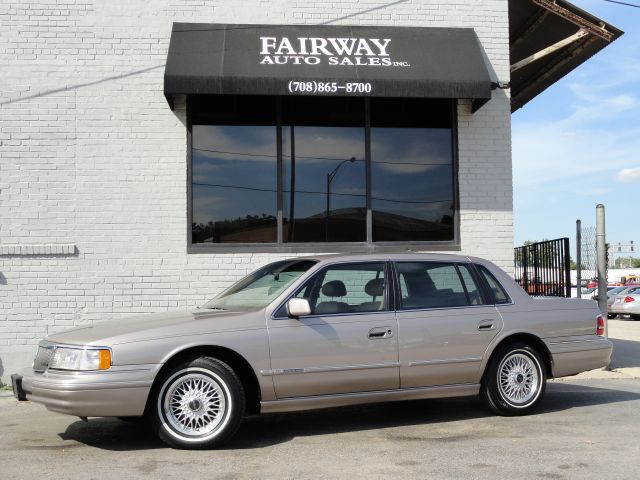 Lincoln Continental DOWN 4.9 WAC Sedan