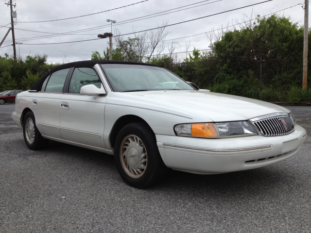 Lincoln Continental 1997 photo 2