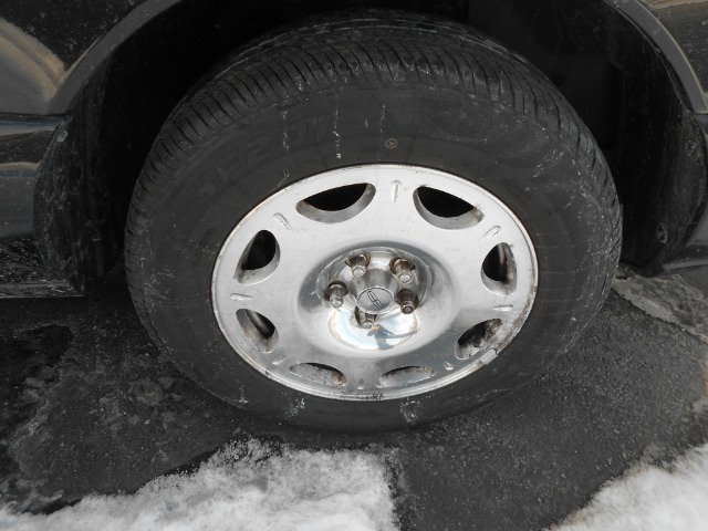 Lincoln Continental Base Sedan