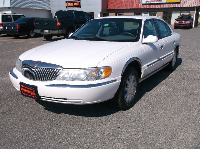 Lincoln Continental 2001 photo 3