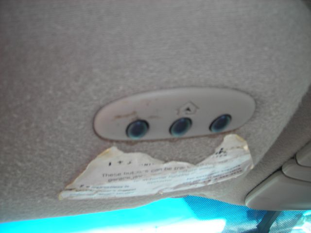 Lincoln Continental 2001 photo 4