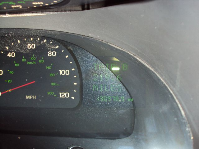 Lincoln Continental 2001 photo 3