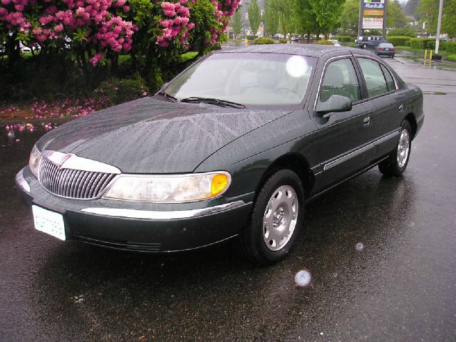 Lincoln Continental 2001 photo 1