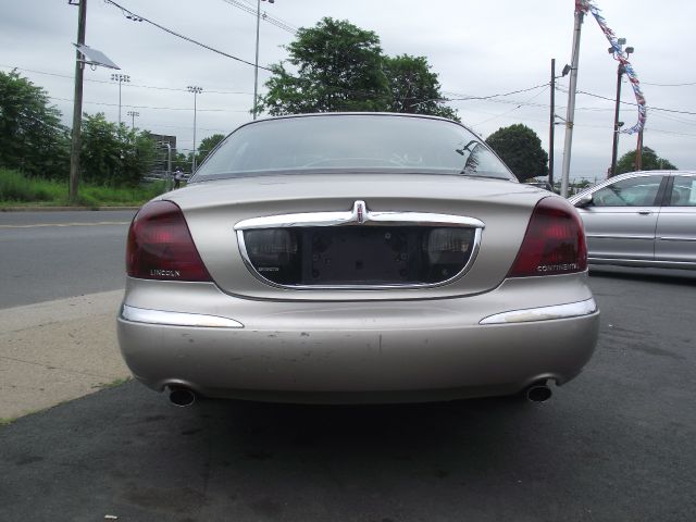 Lincoln Continental 2002 photo 4