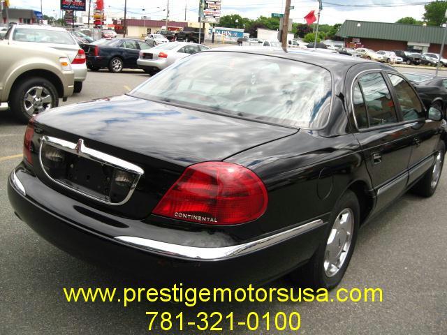 Lincoln Continental 2002 photo 3