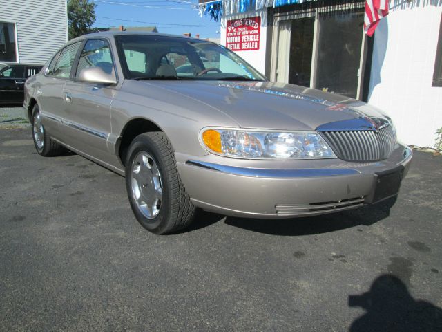 Lincoln Continental 2002 photo 3