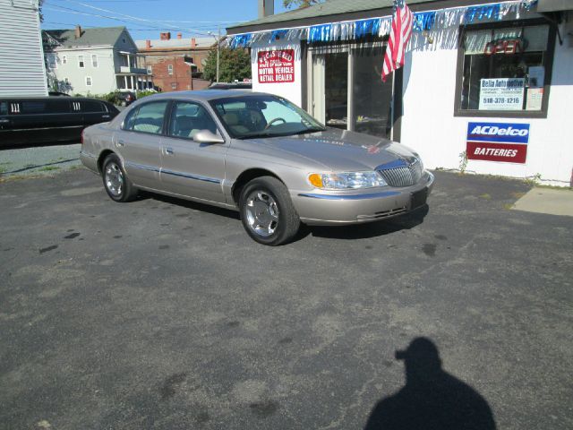 Lincoln Continental 2002 photo 4