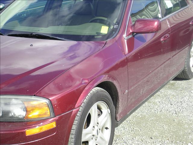 Lincoln LS SE-R Sedan