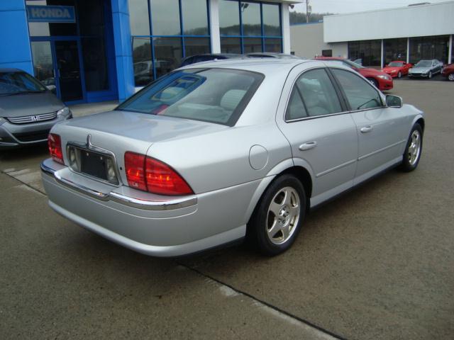 Lincoln LS 2000 photo 2