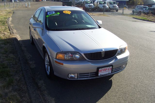 Lincoln LS 2000 photo 2