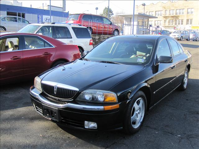 Lincoln LS SE-R Sedan