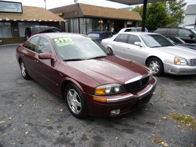 Lincoln LS SE-R Sedan