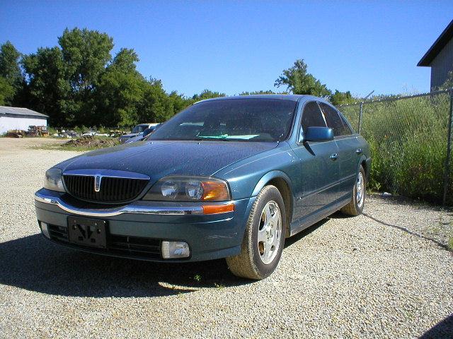 Lincoln LS 2001 photo 2