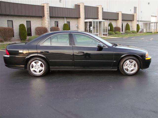 Lincoln LS 2001 photo 3
