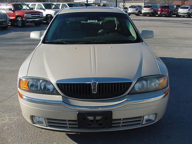 Lincoln LS 2001 photo 1
