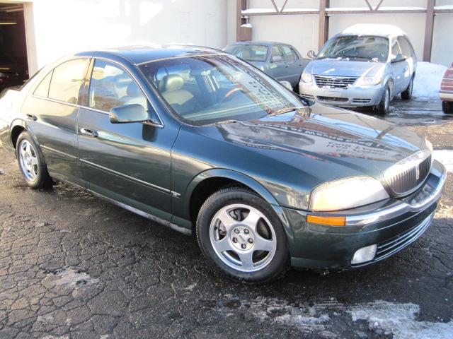 Lincoln LS SE-R Sedan