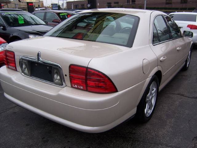 Lincoln LS 2001 photo 5