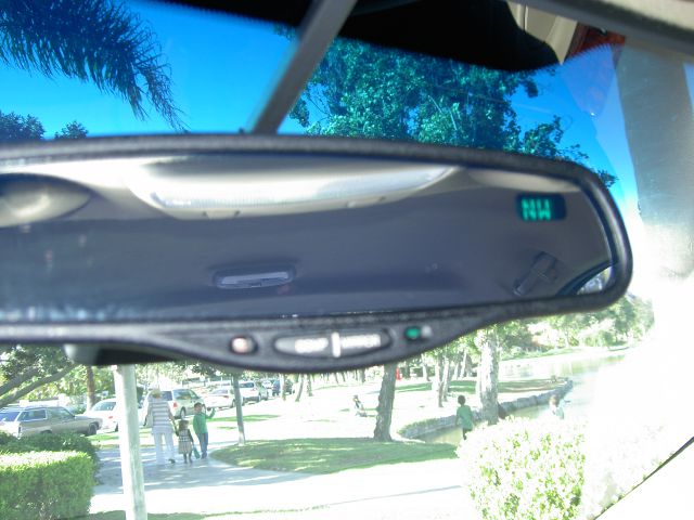Lincoln LS 2001 photo 25