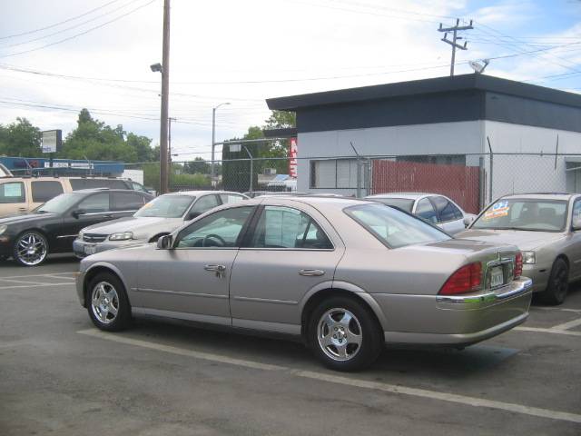 Lincoln LS 2001 photo 2