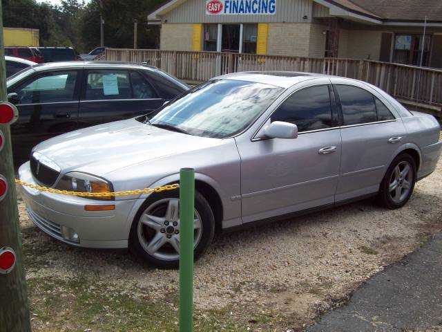 Lincoln LS SE-R Sedan