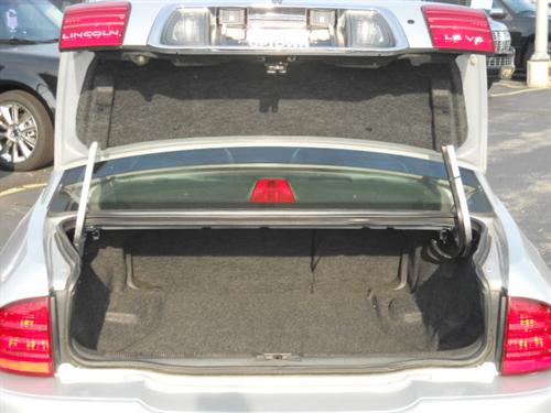 Lincoln LS 2001 photo 3