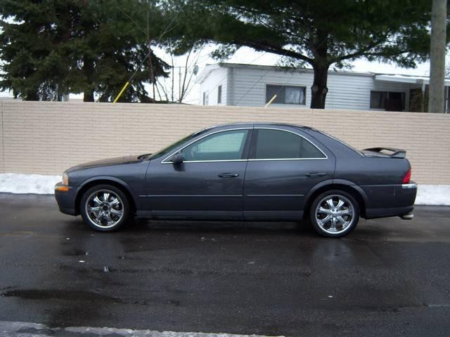 Lincoln LS 2002 photo 4