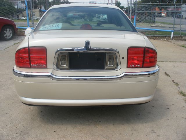 Lincoln LS 2002 photo 1