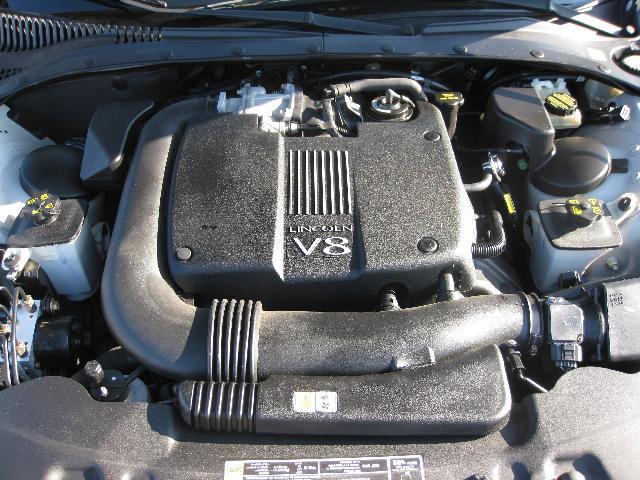 Lincoln LS 2002 photo 2