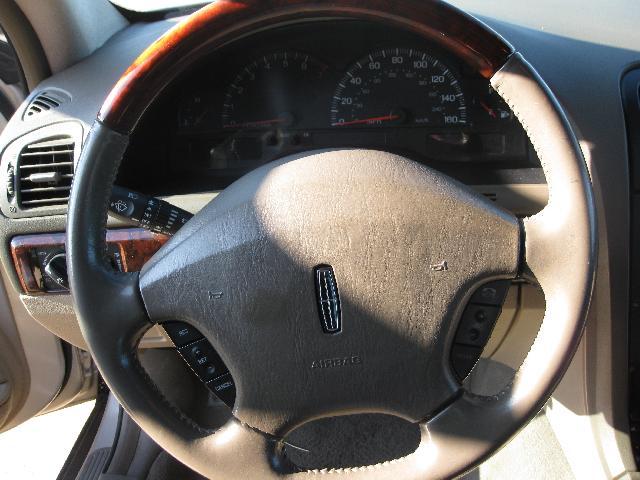 Lincoln LS 2002 photo 3