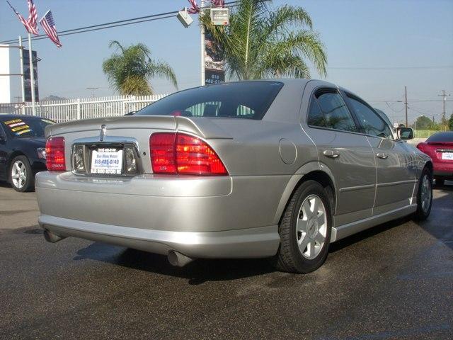 Lincoln LS 2002 photo 4