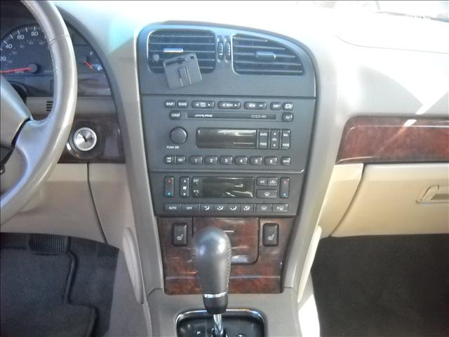 Lincoln LS 2002 photo 3