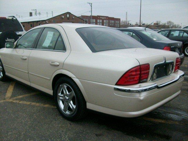 Lincoln LS Quad Cab 4x2 Shortbox XLT Sedan