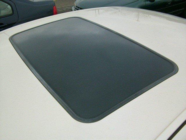 Lincoln LS 2002 photo 2