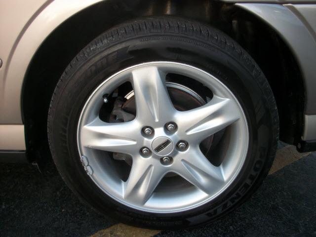 Lincoln LS 2002 photo 3