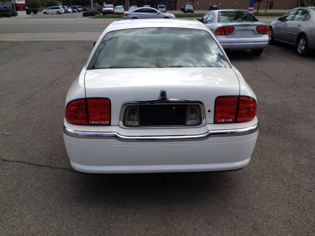 Lincoln LS 2002 photo 2