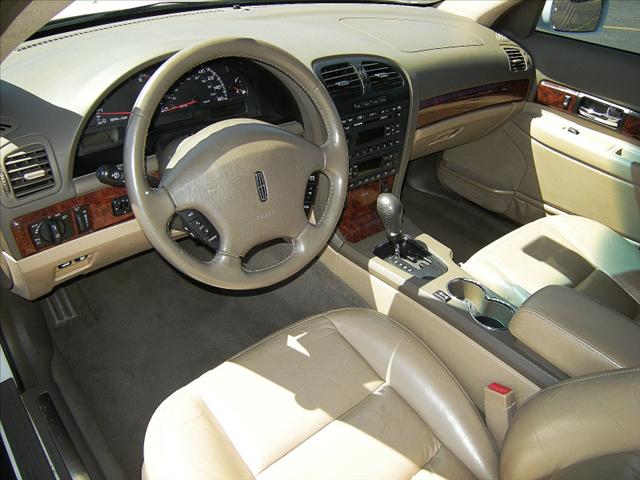 Lincoln LS SE-R Sedan